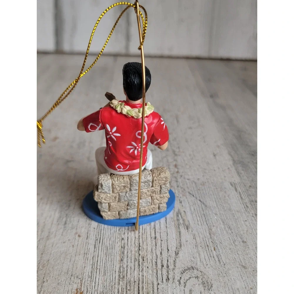 Elvis Presley vintage Hawaiian shirt ukulele ornament Xmas musician
